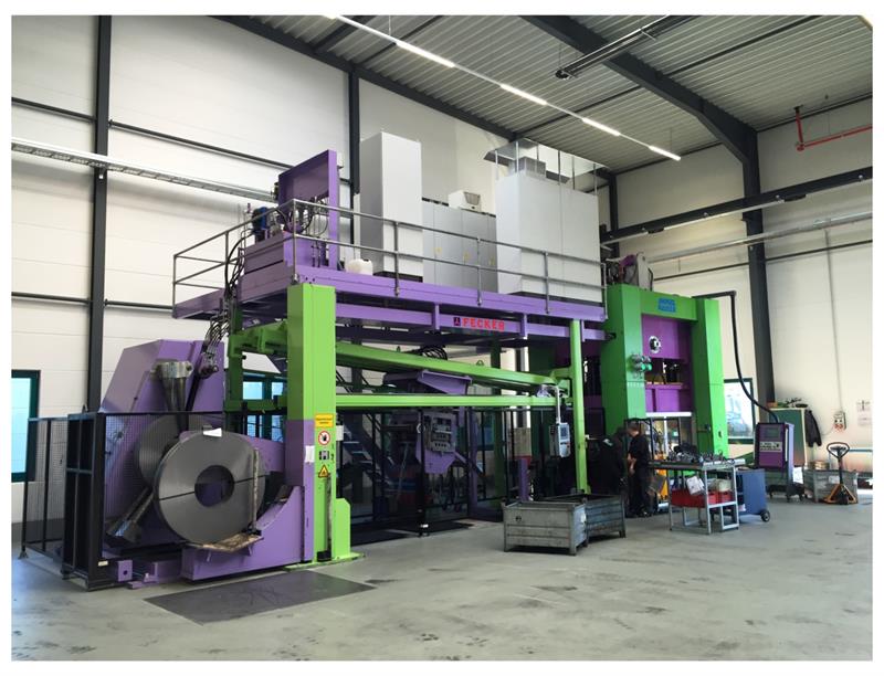 400T-Press Commissioned